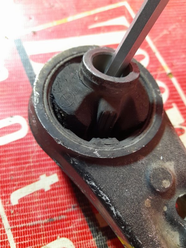 Рычаг подвески нижний, 1500 рублей, Красноярск