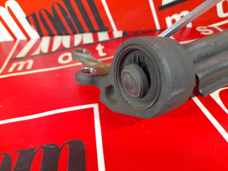 Рычаг подвески нижний, 1000 рублей, Красноярск