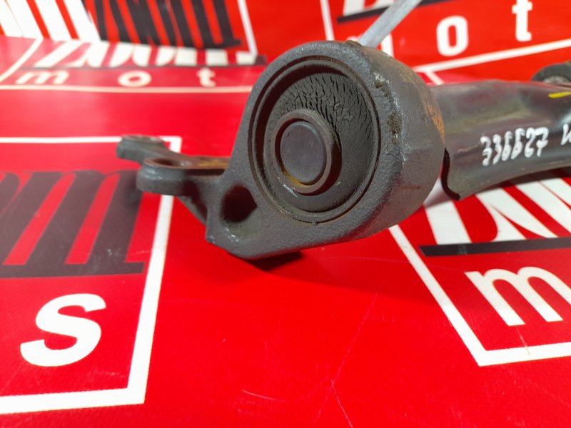 Рычаг подвески нижний, 1000 рублей, Красноярск