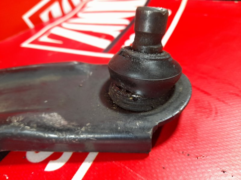 Рычаг подвески нижний, 1000 рублей, Красноярск