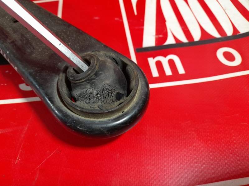 Рычаг подвески нижний, 1400 рублей, Красноярск