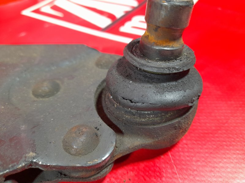 Рычаг подвески нижний, 500 рублей, Красноярск