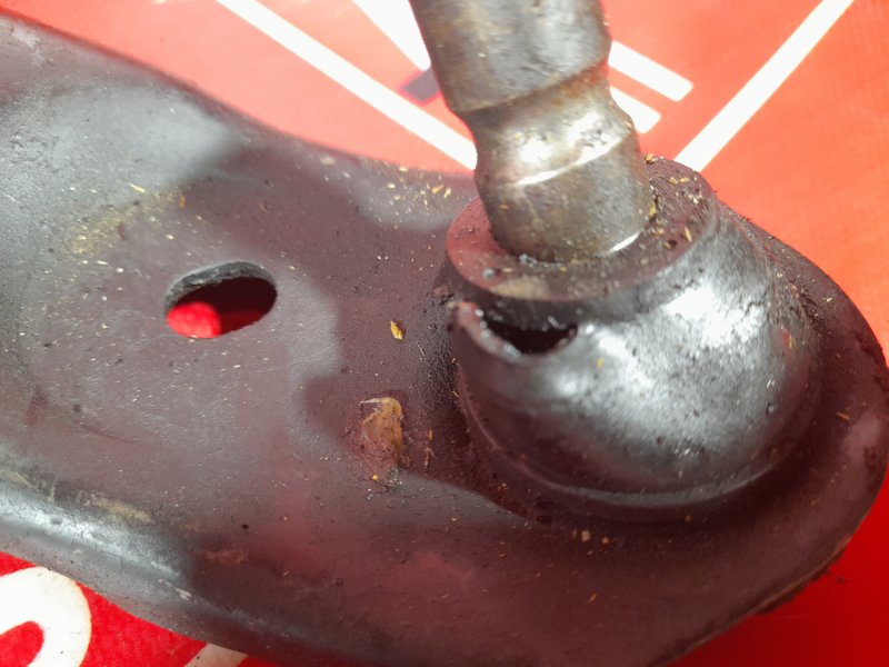 Рычаг подвески нижний, 1000 рублей, Красноярск