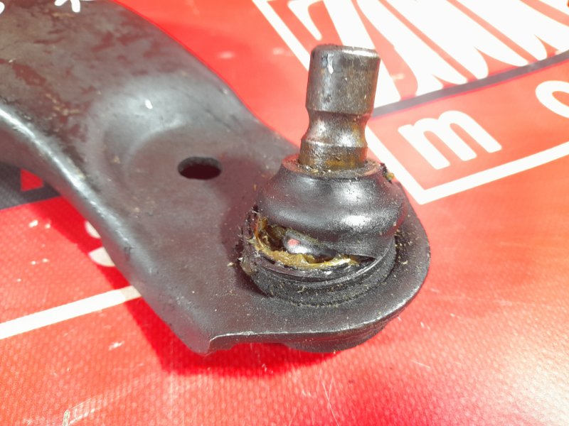 Рычаг подвески нижний, 1000 рублей, Красноярск