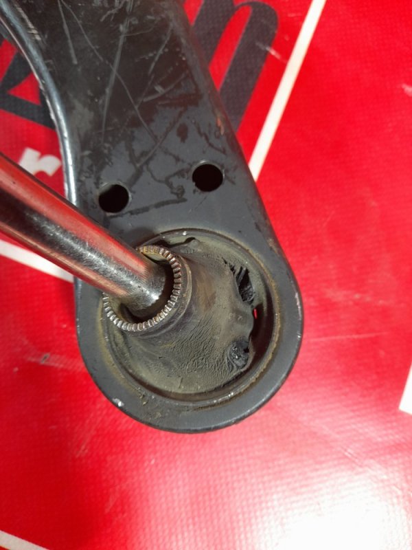 Рычаг подвески нижний, 800 рублей, Красноярск