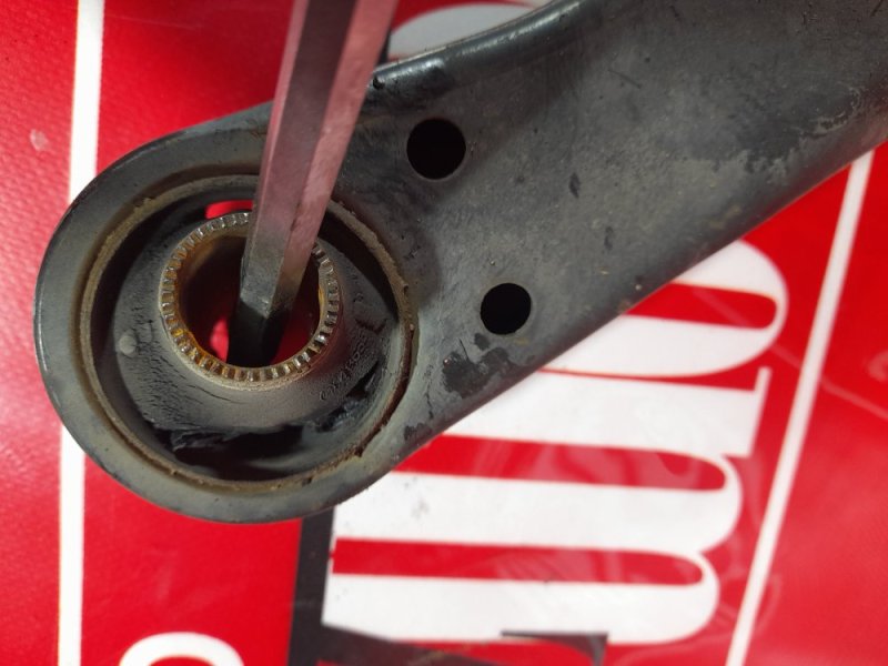 Рычаг подвески нижний, 1100 рублей, Красноярск