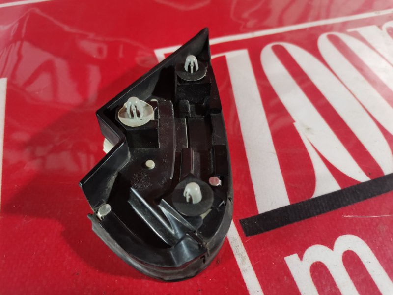 Уголок крыла, 400 рублей, Красноярск