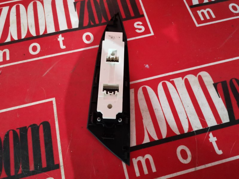 Блок управления стеклоподъемниками, 500 рублей, Красноярск