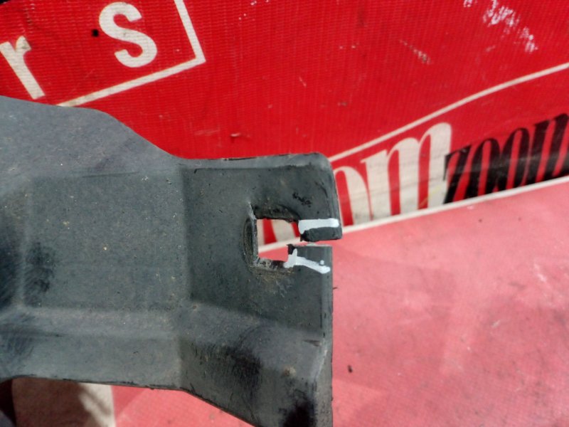 Подкрылок, 800 рублей, Красноярск