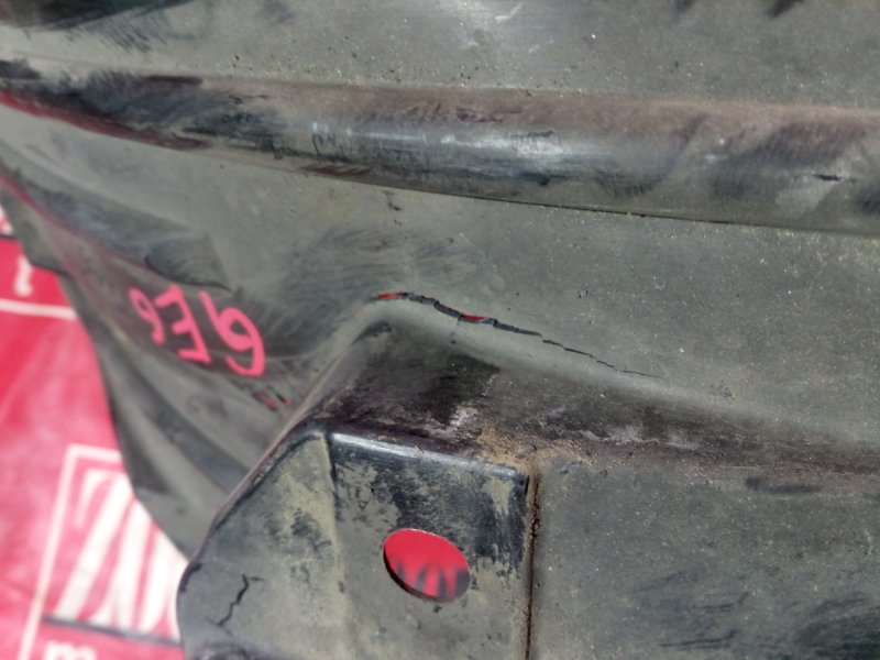 Подкрылок, 500 рублей, Красноярск