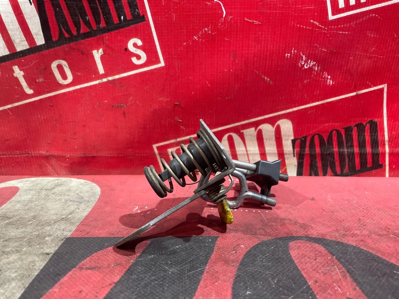 Замок капота, 800 рублей, Солонцы