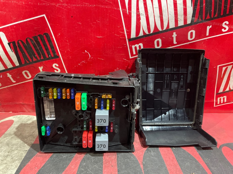 Блок реле и предохранителей, 1000 рублей, Солонцы