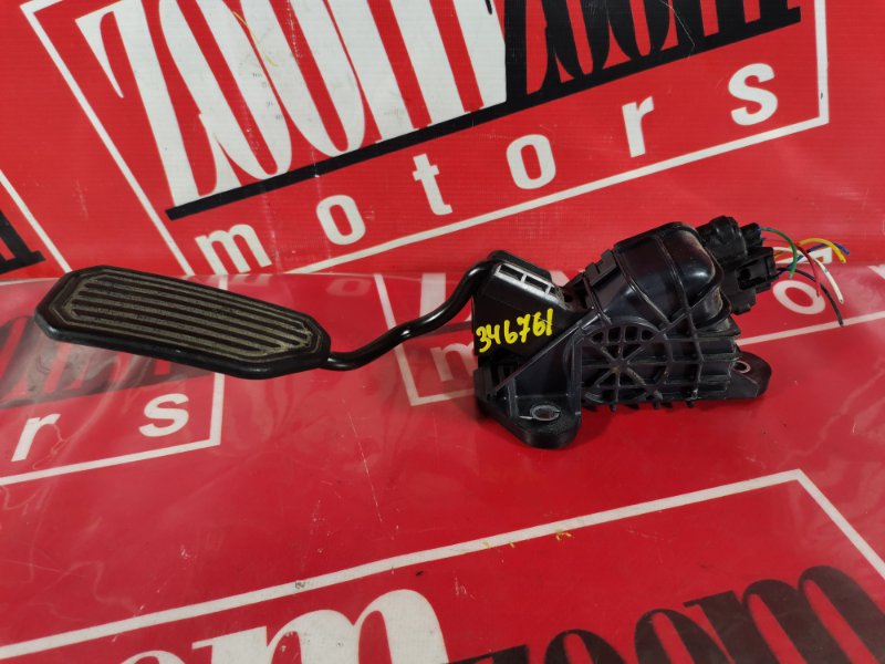 Педаль газа, 500 рублей, Красноярск