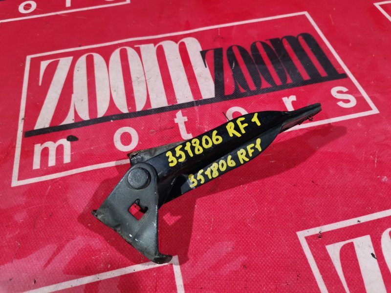 Петля (Шарнир капота), 500 рублей, Красноярск