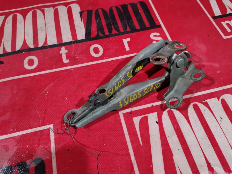 Петля (Шарнир капота), 300 рублей, Красноярск