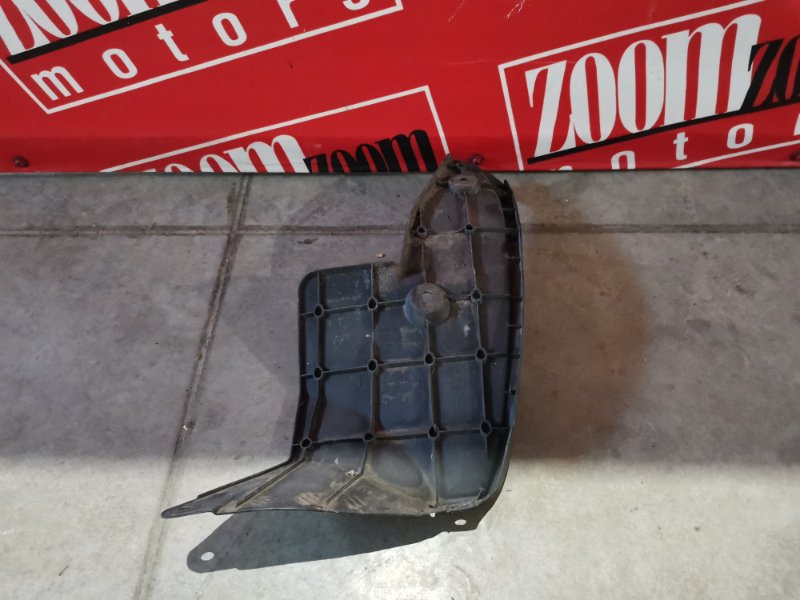 Подкрылок, 800 рублей, Красноярск