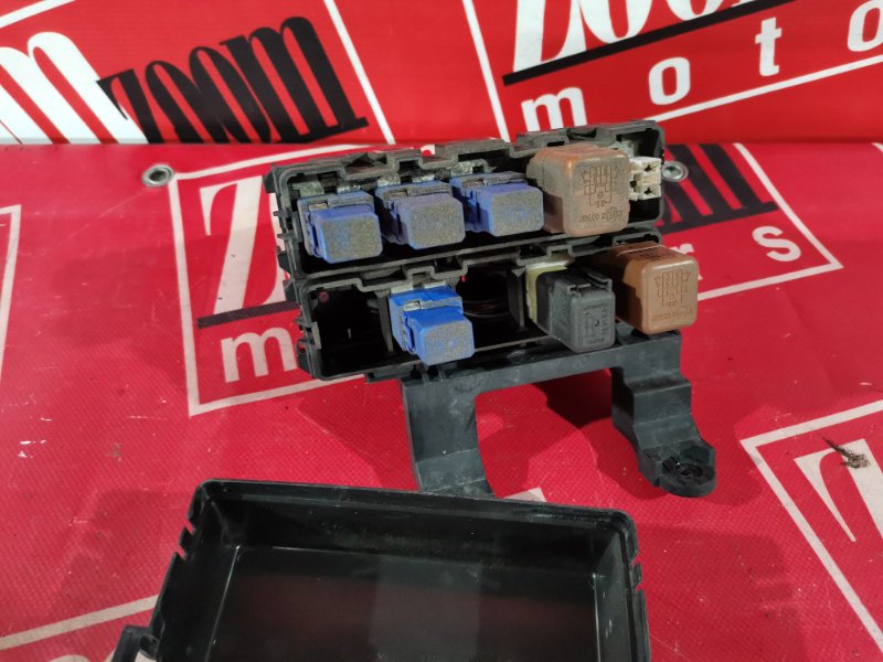 Блок реле и предохранителей, 500 рублей, Красноярск