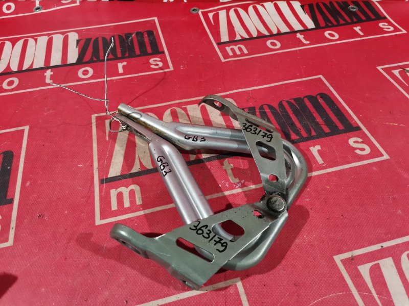 Петля (Шарнир капота), 500 рублей, Красноярск