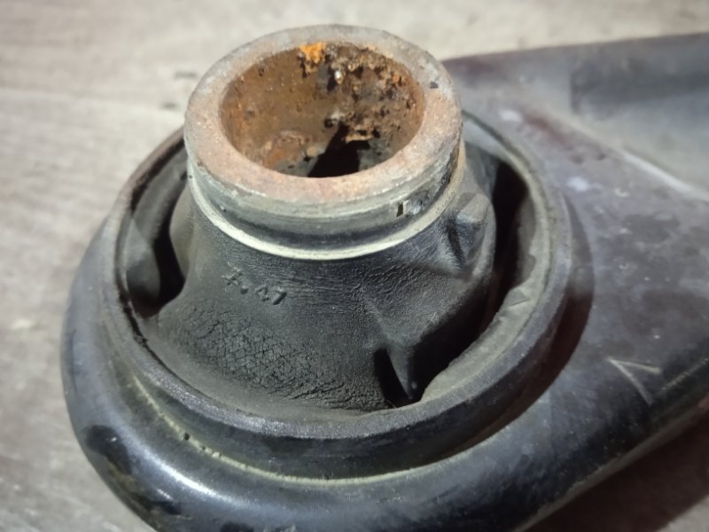 Рычаг подвески нижний, 1400 рублей, Красноярск