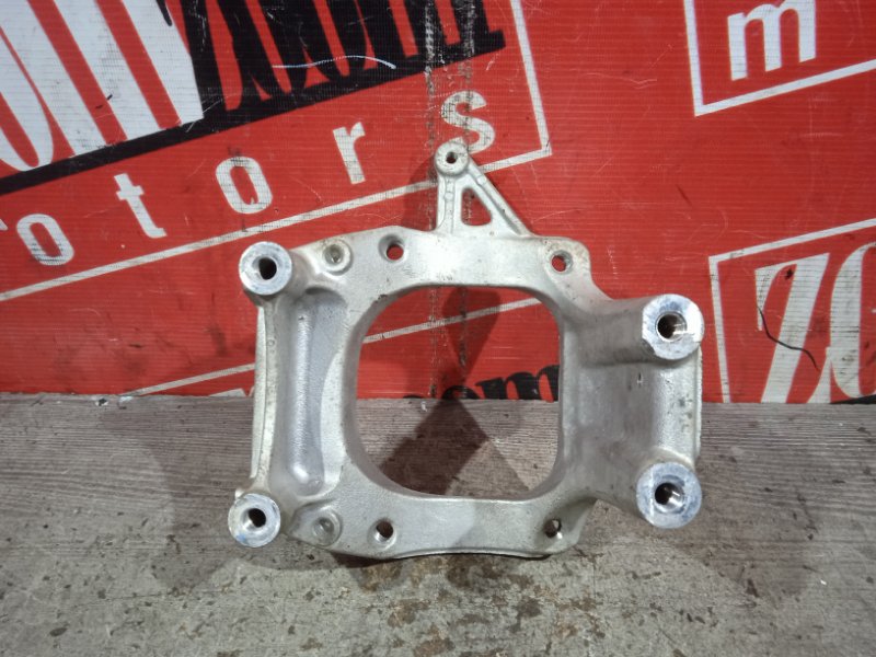 Кронштейн, 500 рублей, Красноярск