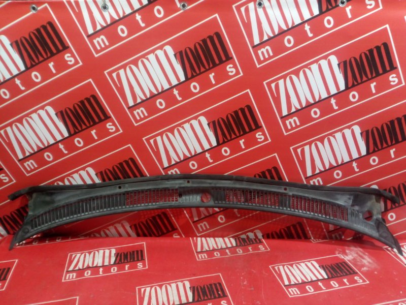 Решетка под лобовое стекло, 1000 рублей, Красноярск