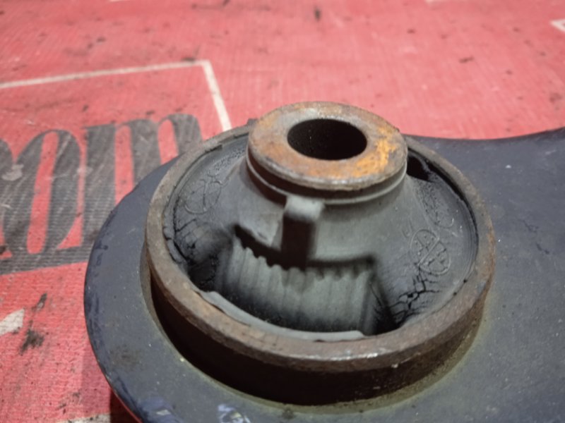 Рычаг подвески нижний, 1000 рублей, Красноярск