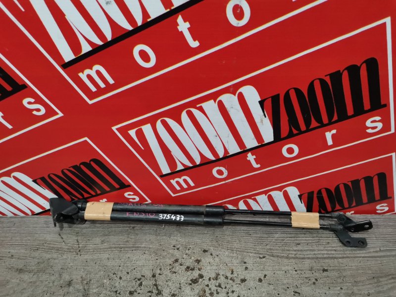 Амортизатор багажника, 700 рублей, Красноярск