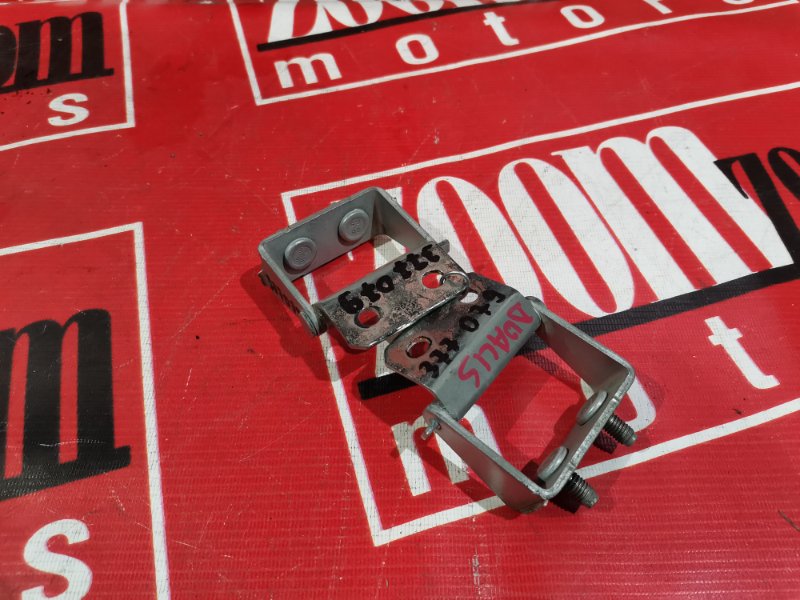 Петля крышки багажника, 800 рублей, Красноярск