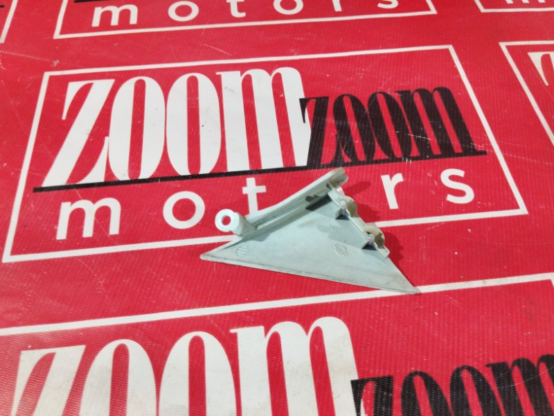 Уголок крыла, 1000 рублей, Красноярск