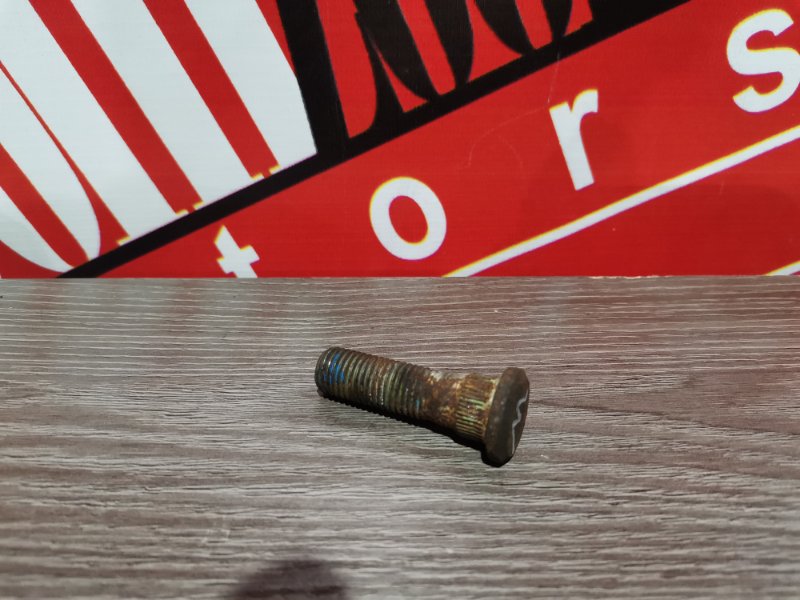 Шпилька колесная, 100 рублей, Красноярск