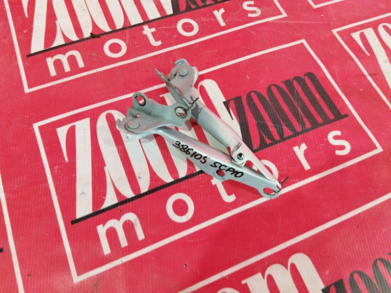 Петля (Шарнир капота), 300 рублей, Красноярск