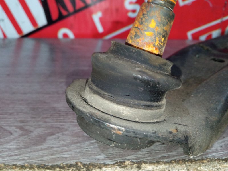 Рычаг подвески нижний, 1000 рублей, Красноярск