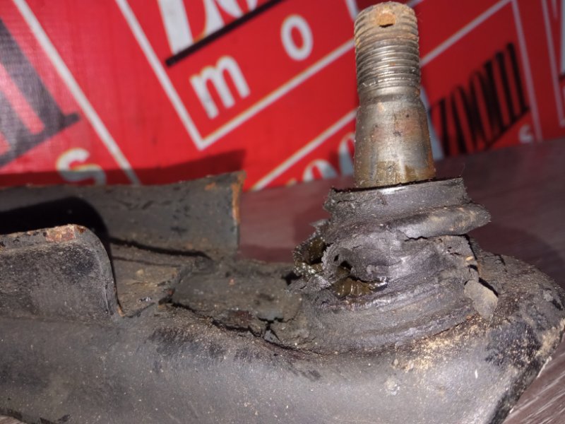 Рычаг подвески нижний, 1000 рублей, Красноярск