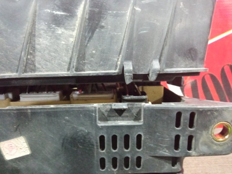 Блок реле и предохранителей, 1000 рублей, Красноярск