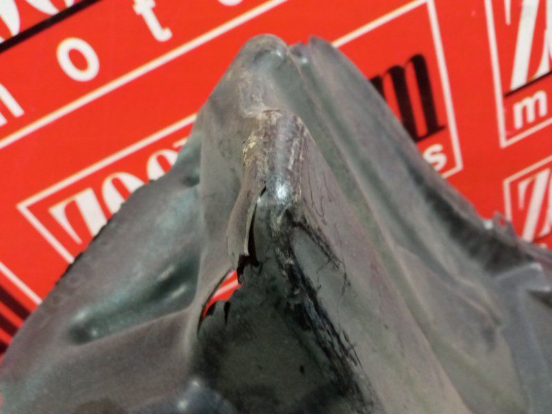 Подкрылок, 300 рублей, Красноярск