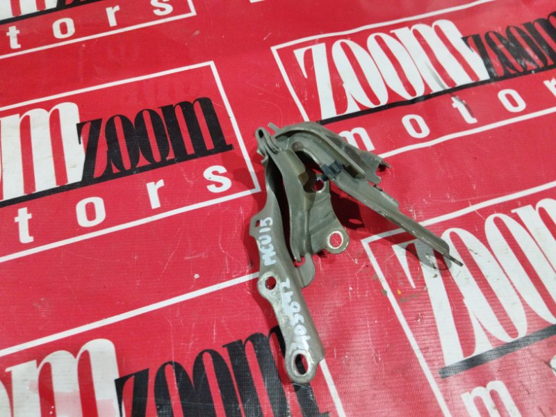 Петля (Шарнир капота), 1000 рублей, Красноярск