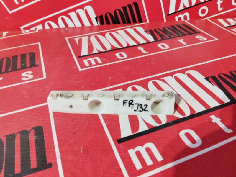 Кронштейн бампера, 500 рублей, Красноярск