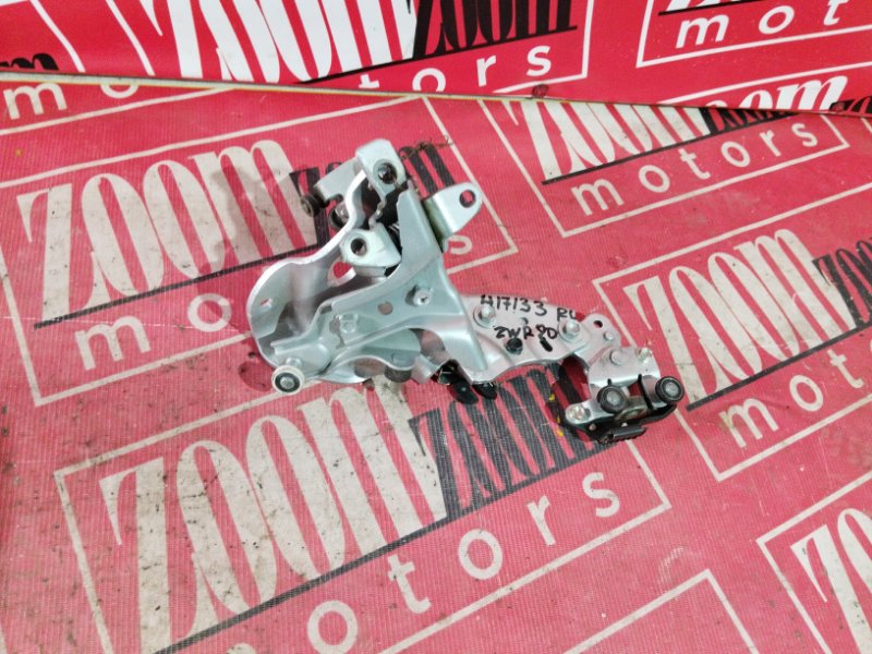 Кронштейн двери, 3400 рублей, Красноярск