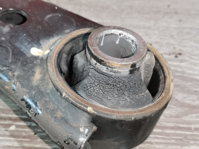 Рычаг подвески нижний, 1300 рублей, Красноярск