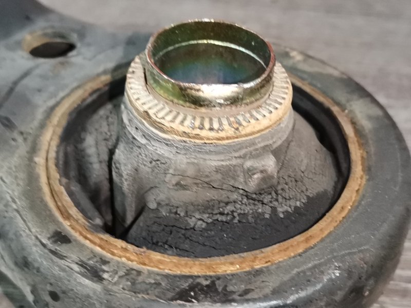 Рычаг подвески нижний, 1000 рублей, Красноярск