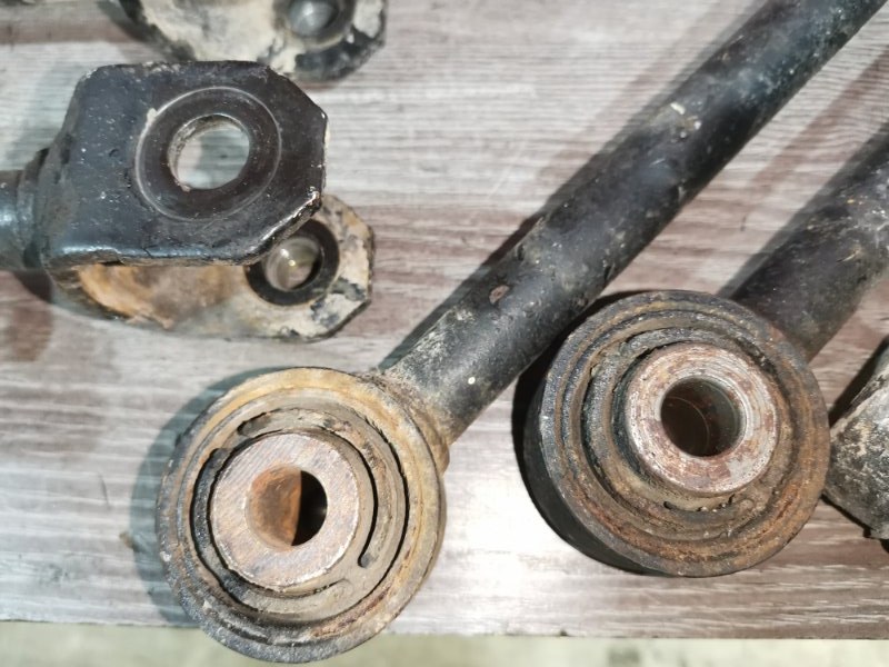 Тяга задняя, 3300 рублей, Красноярск