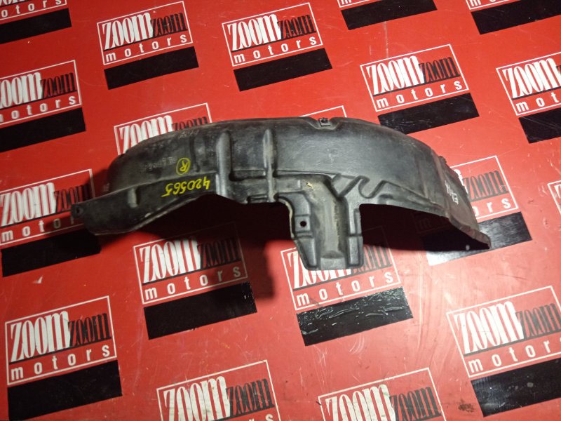 Подкрылок, 1500 рублей, Красноярск