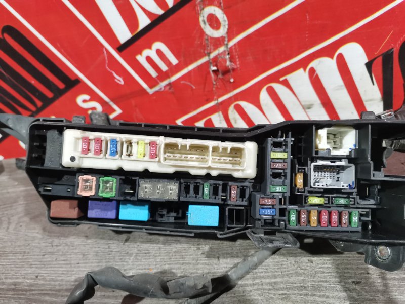 Блок реле и предохранителей, 2400 рублей, Красноярск