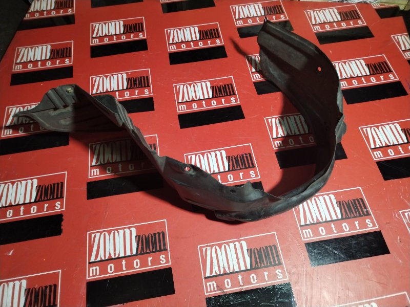 Подкрылок, 400 рублей, Красноярск