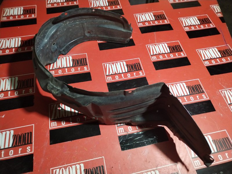 Подкрылок, 400 рублей, Красноярск