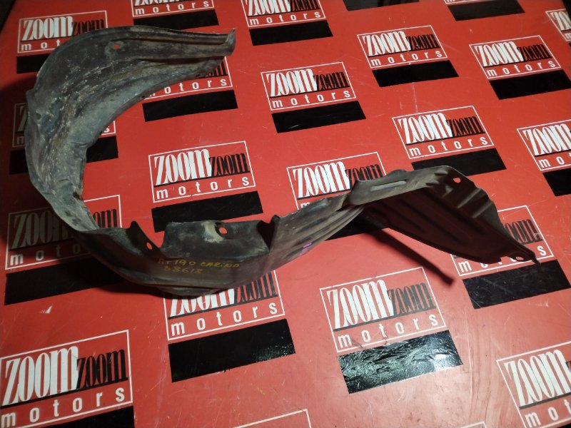 Подкрылок, 400 рублей, Красноярск