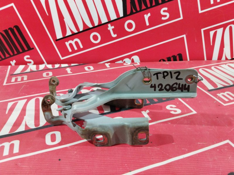 Петля (Шарнир капота), 500 рублей, Красноярск