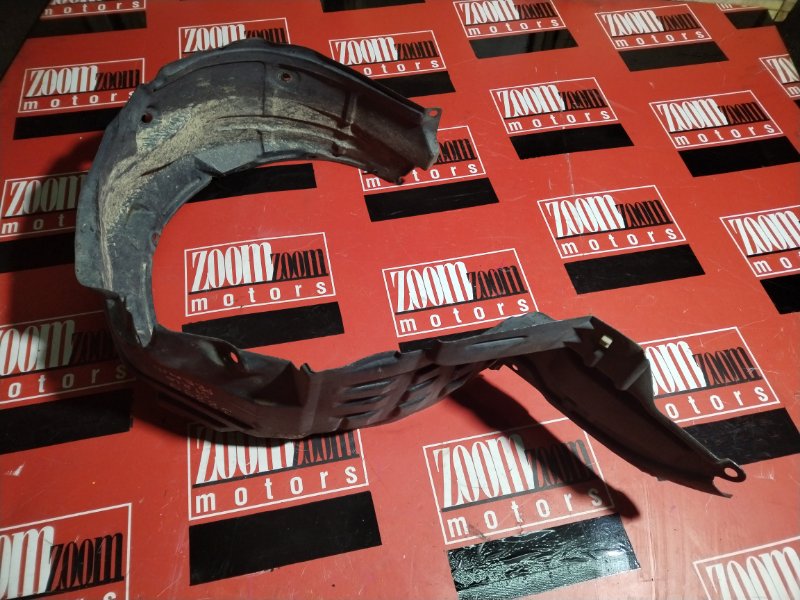 Подкрылок, 300 рублей, Красноярск