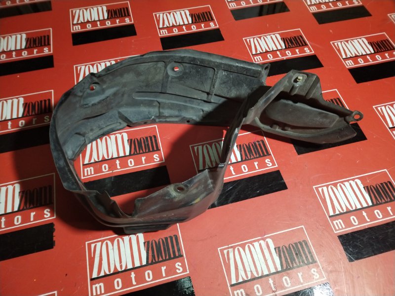 Подкрылок, 300 рублей, Красноярск