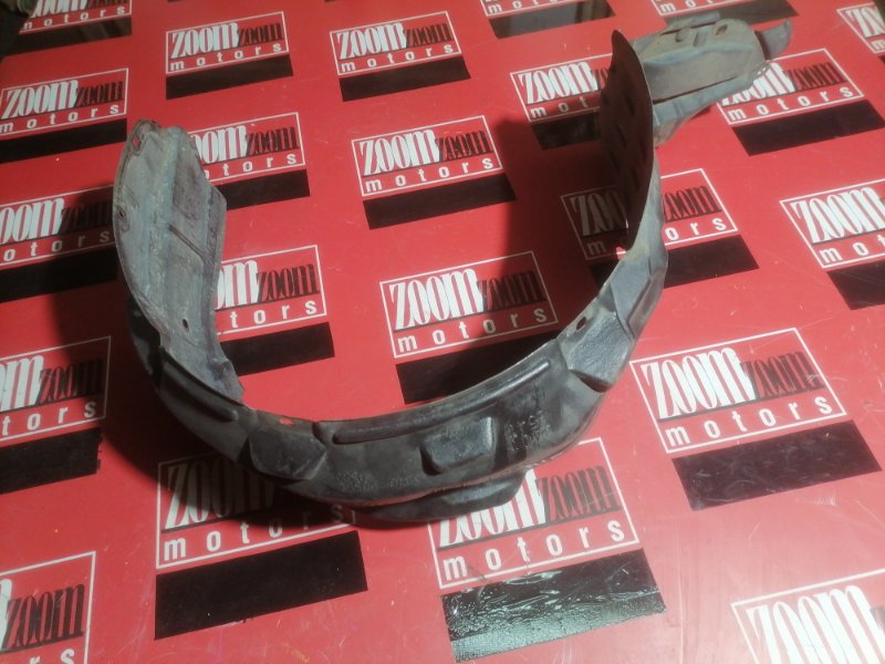 Подкрылок, 300 рублей, Красноярск